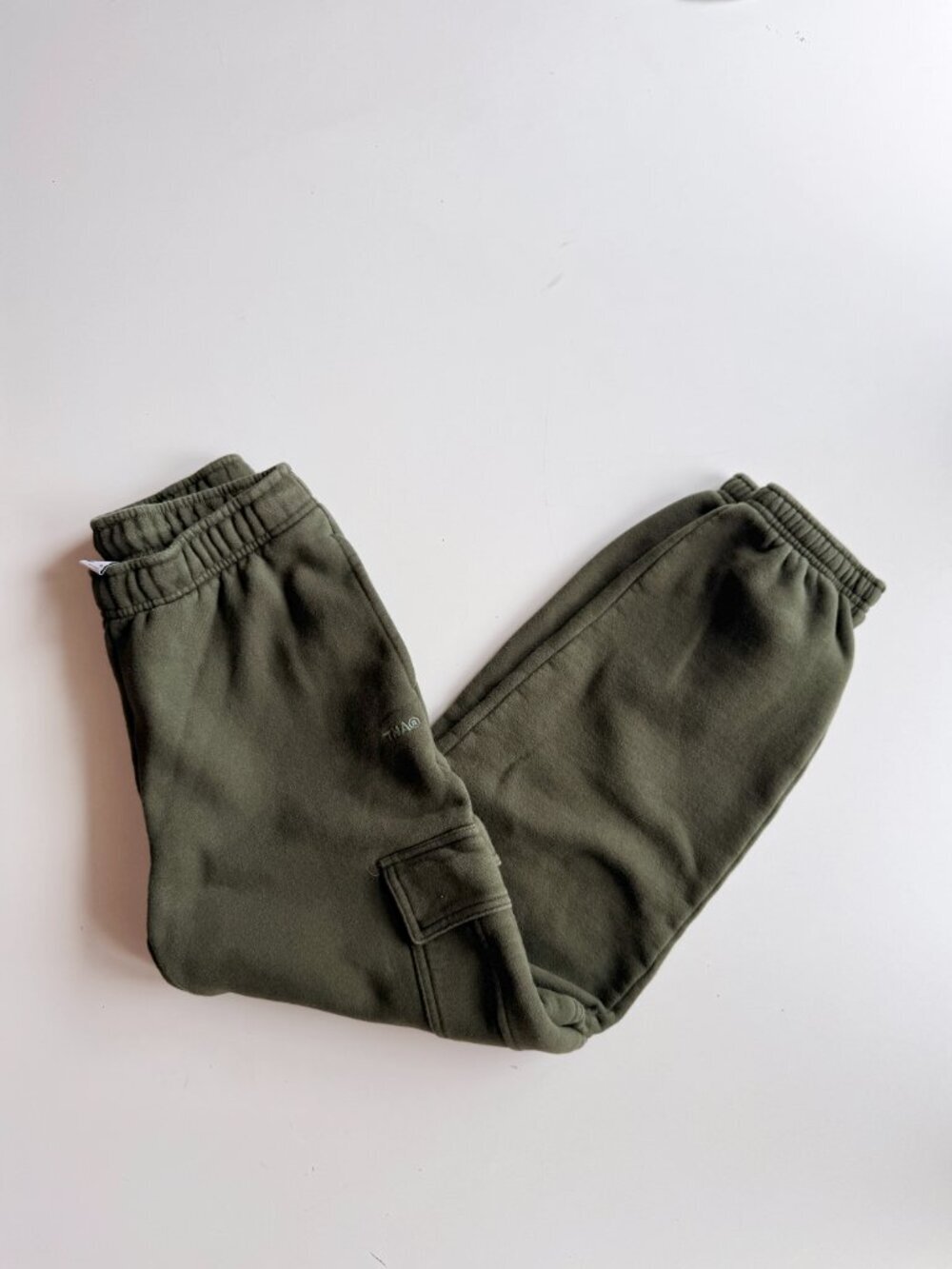 Aritzia TNA Green Cozy Fleece High Rise Mega Cargo Jogger Sweatpants, Size XS